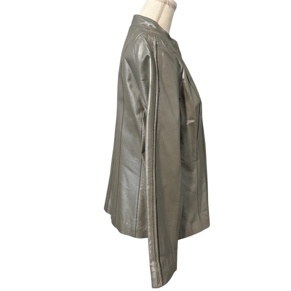 Vintage Women's Silver Leather Jacket | Good Vintage Condition - Picture 4 of 9